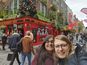 How to spend 2.5 days in Dublin and Howth - temple bar area Ireland