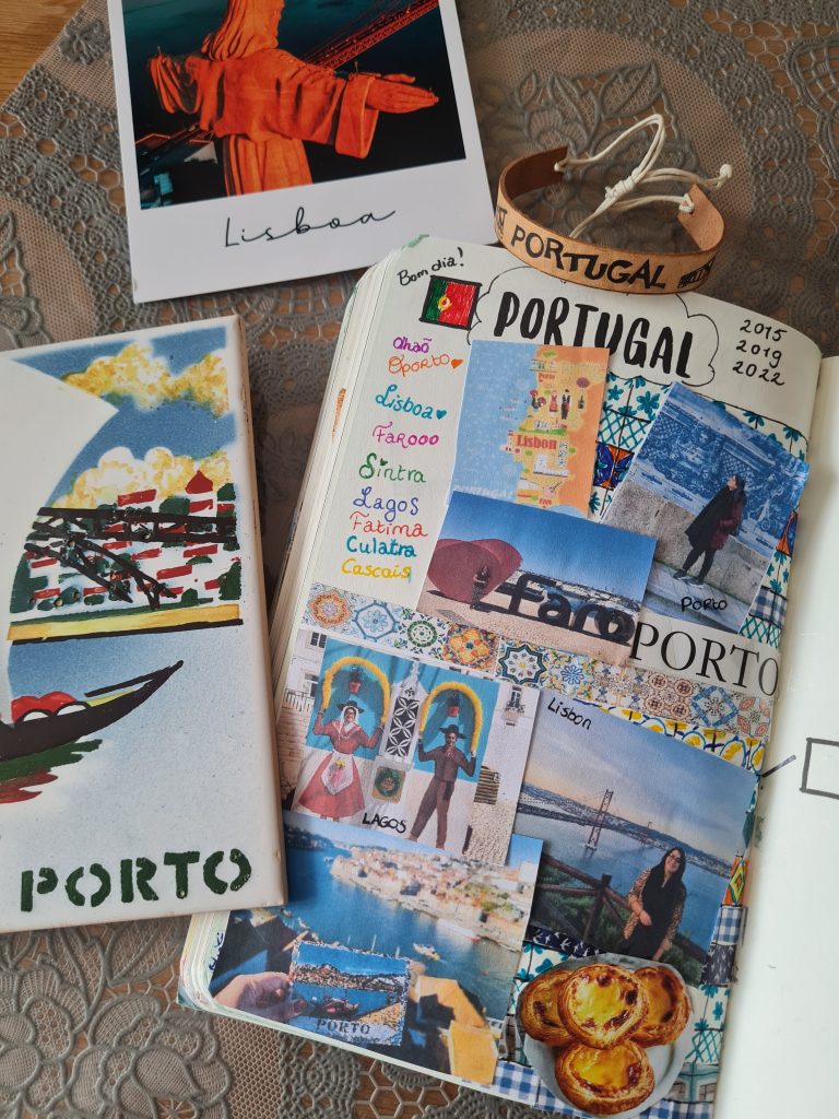 Birthday present for travellers The Adventure Book! - Portugal