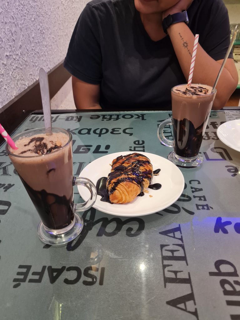 8 cool cafés in Pondicherry (India)